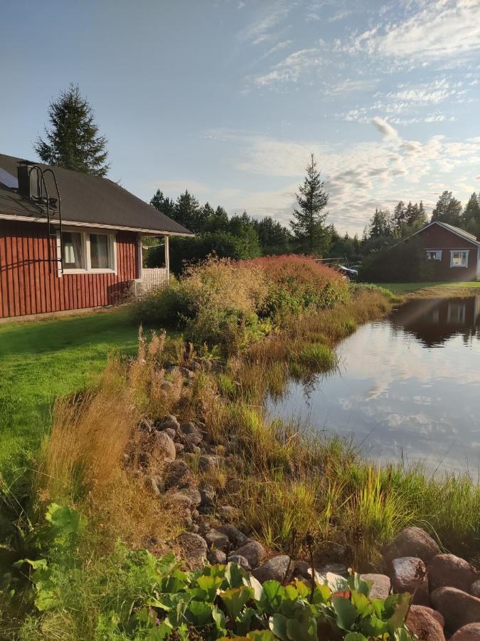 Hannunluhdan Lomamoekit Karijoki Buitenkant foto